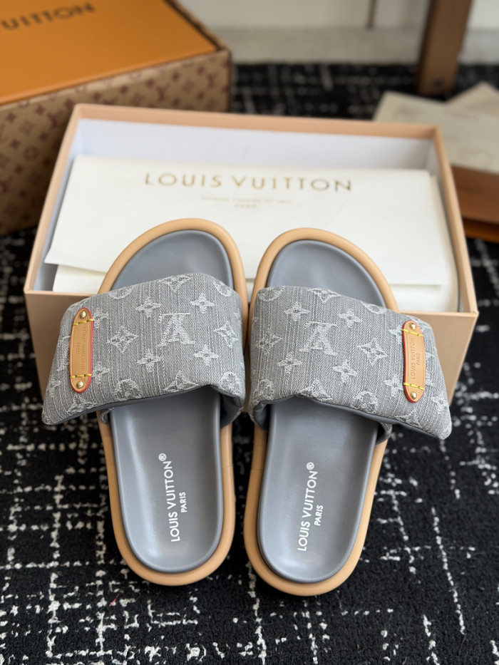 1*V SLIPPERS 11V0107-155