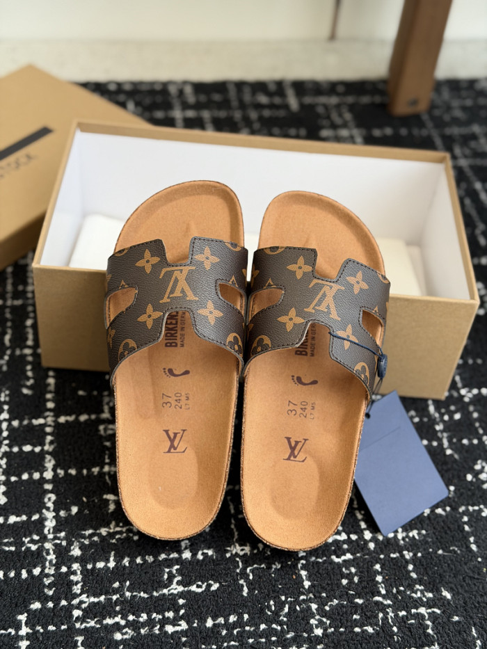 1*V SLIPPERS 11V0107-137