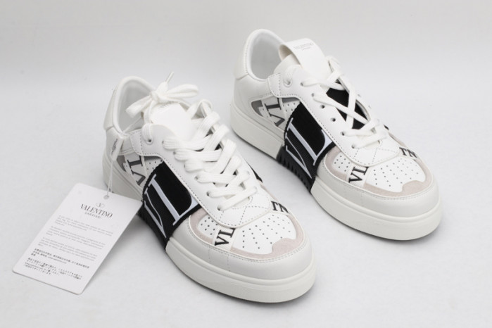 v*lentino sneakers