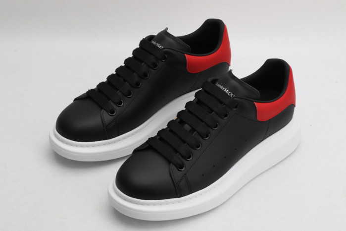 A1exa*der Mcqv*en SNEAKERS MC5563-025