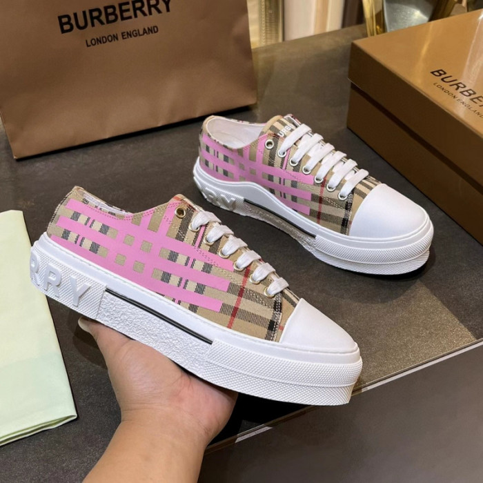 bby sneaker by0030