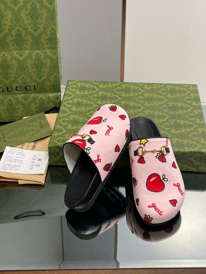 guc* slippers dr258-067