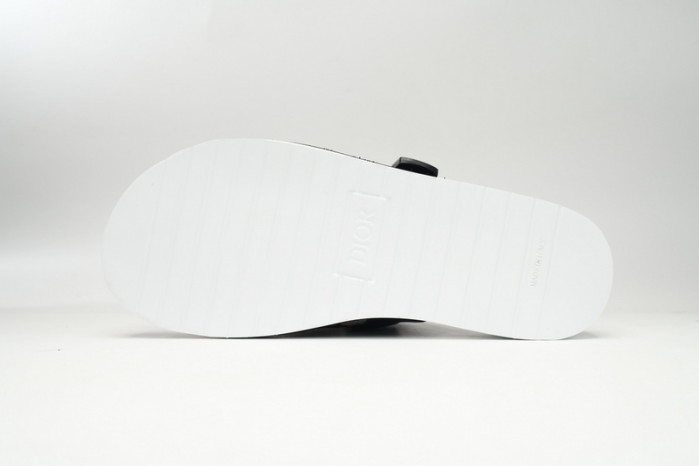 D*or slippers