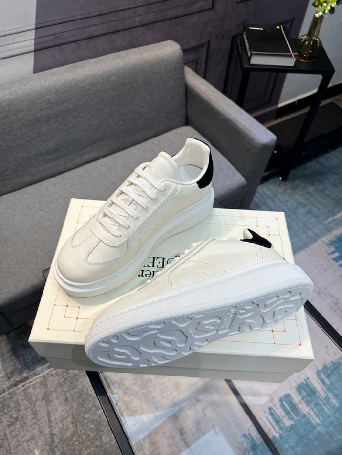 A1EXANDER M*QUEEN SNEAKERS WHGP7-66