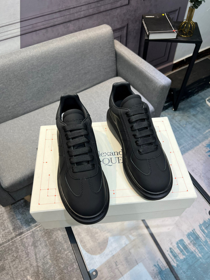 A1EXANDER M*QUEEN SNEAKERS WHGP7-72