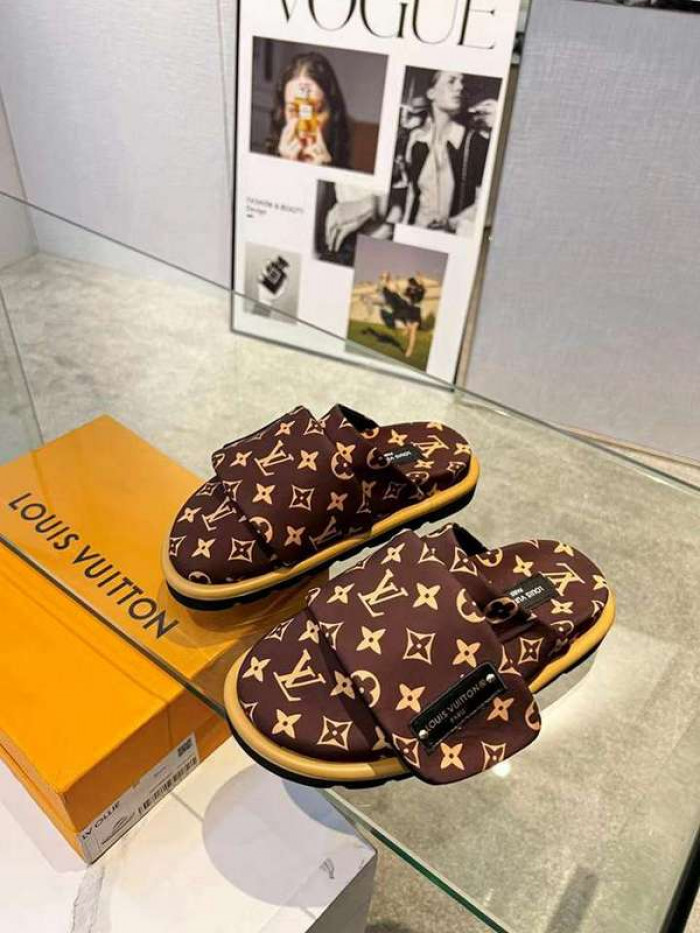1*V SLIPPERS 11V0107-016