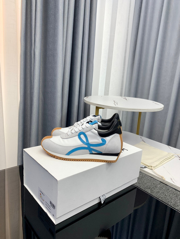 L0EWE SNEAKERS T0425-092