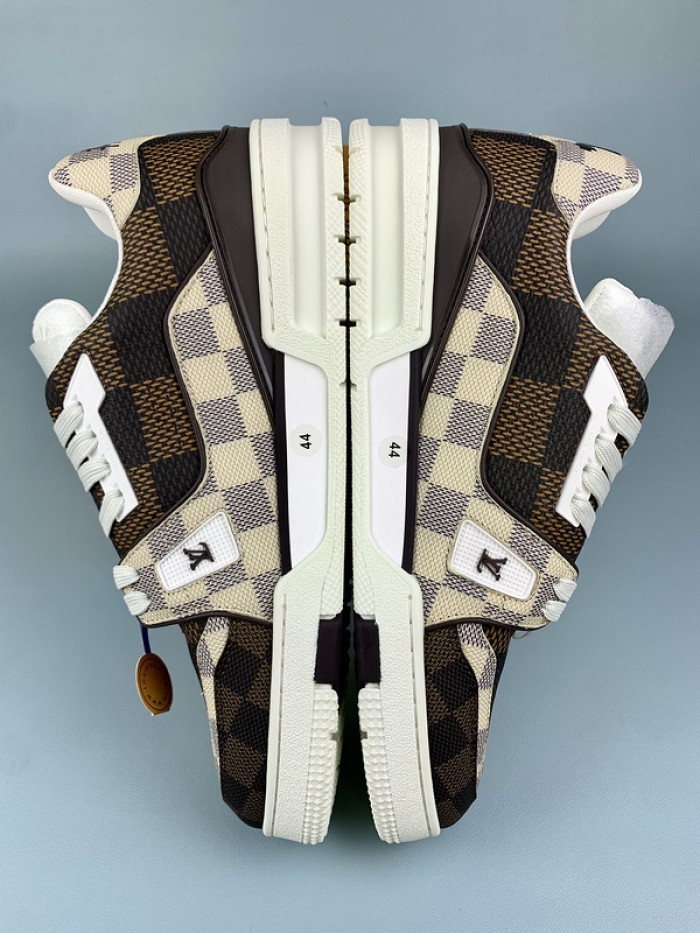 1V SNEAKERS 1V0425-229