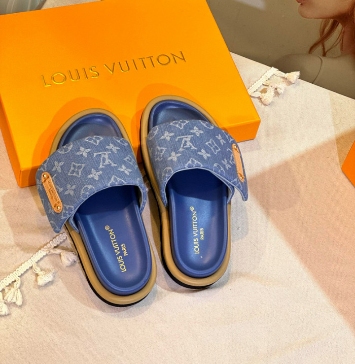 1*V SLIPPERS 11V0107-058