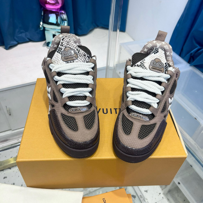1V SNEAKERS 1V0425-249