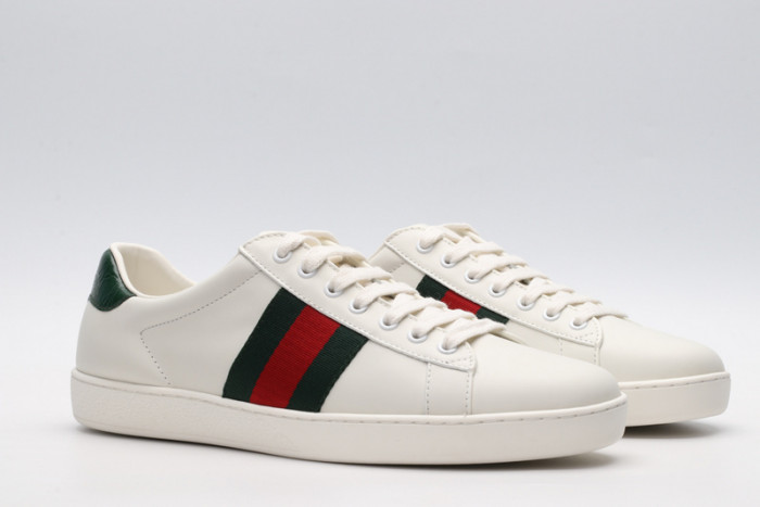 gucc ace embroidered low-top sneaker 429466a38g09064