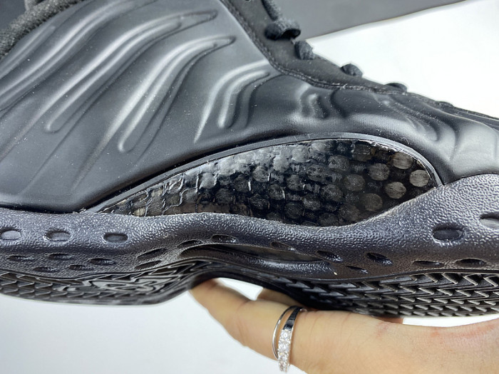 nike air foamposite one anthracite 314996-001
