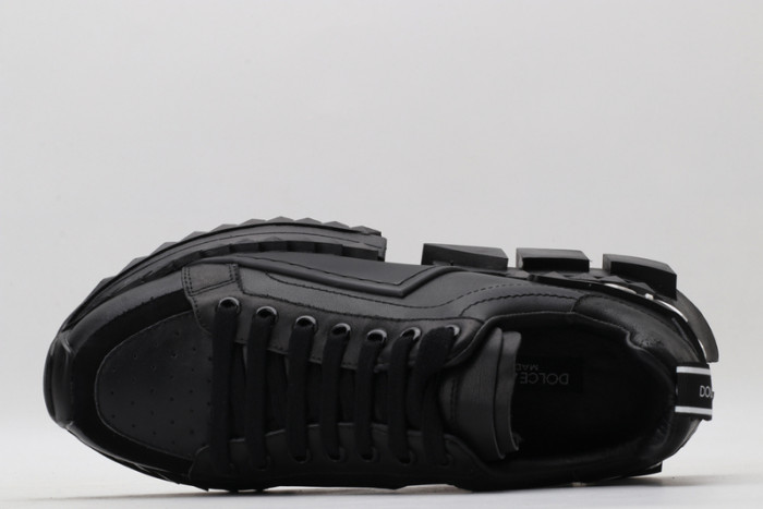 d.g. sneakers