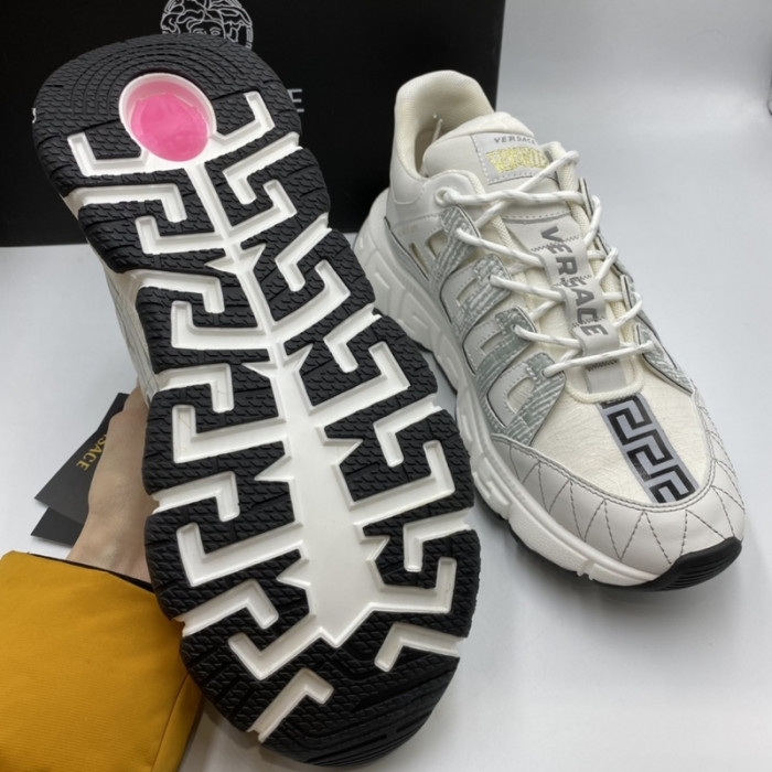 vers chain reaction sneakers
