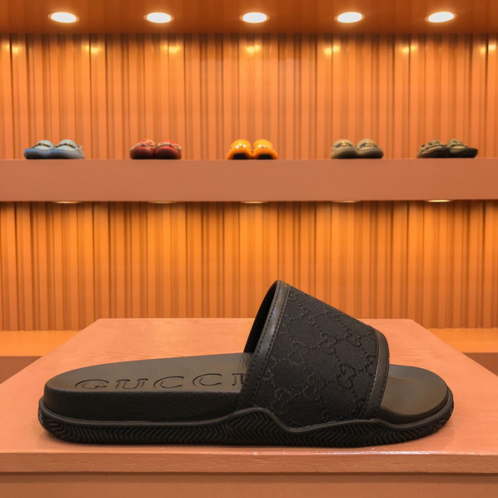 gucc slippers