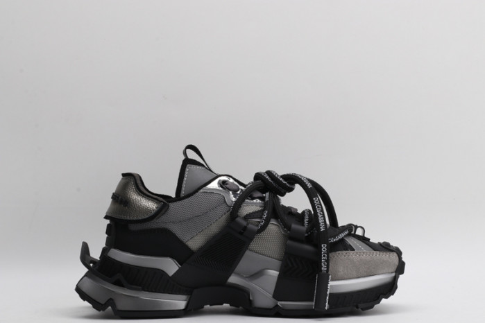 d.g. sneakers