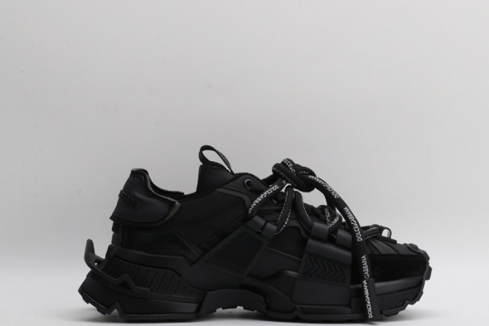 d.g. sneakers