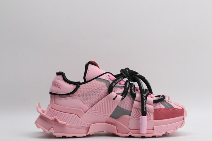 d.g. sneakers