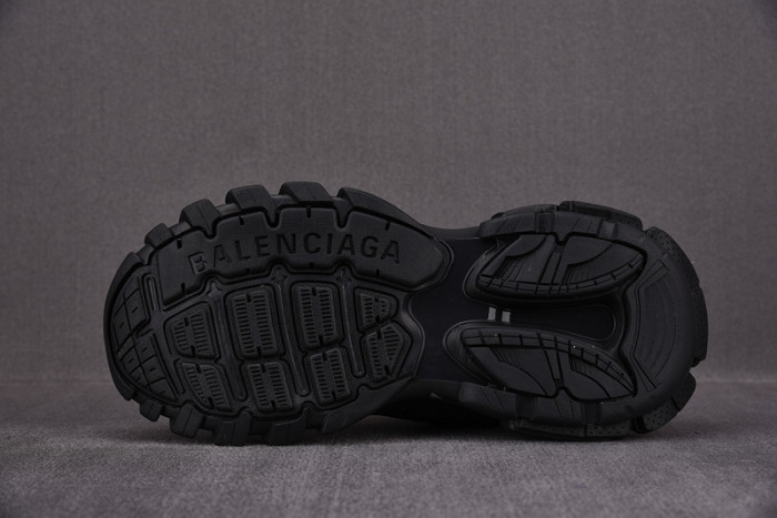 blcg wmns track mule