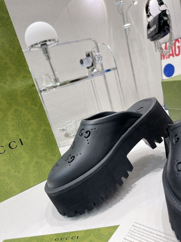 gucc slippers