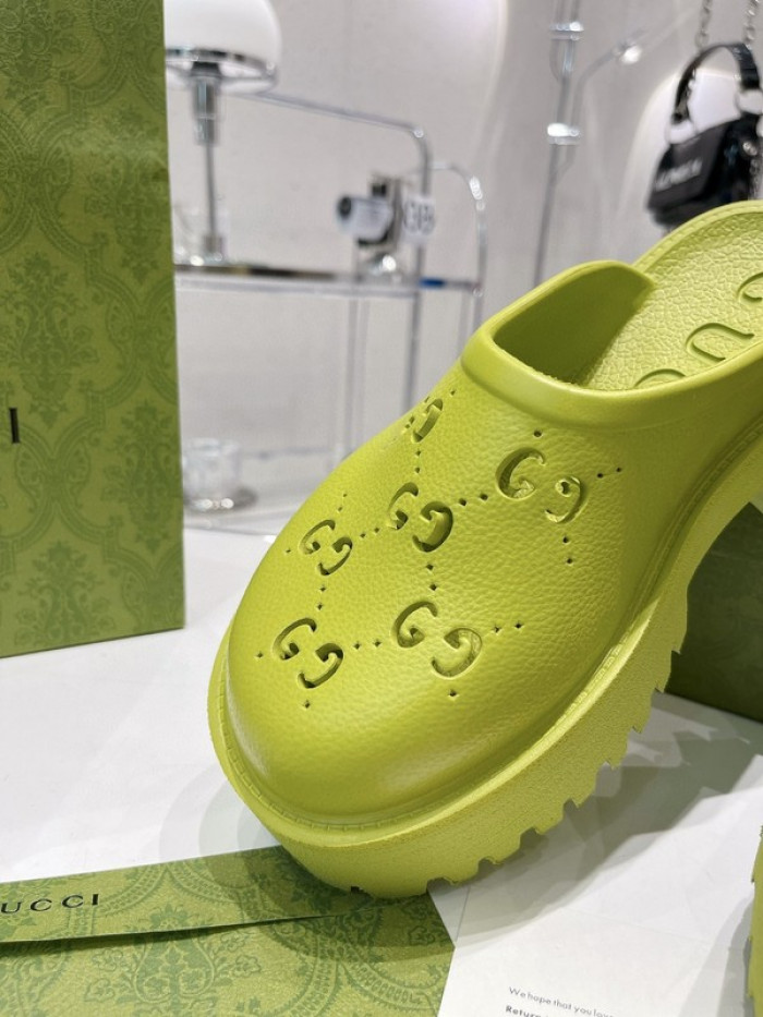 gucc slippers