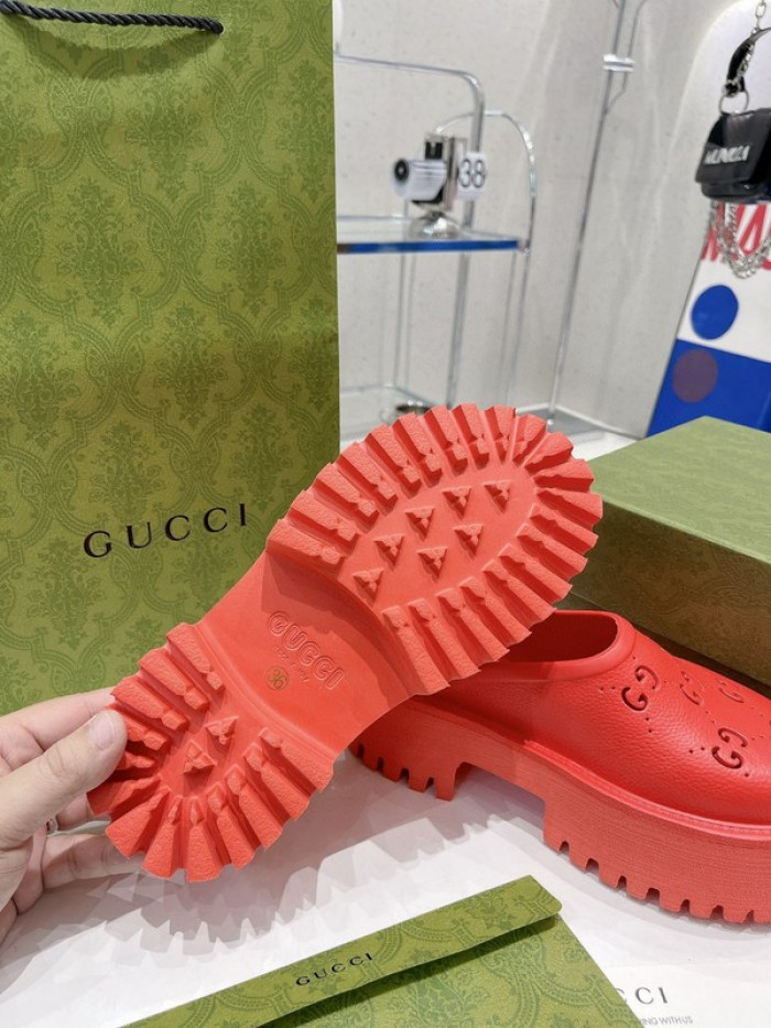 gucc slippers