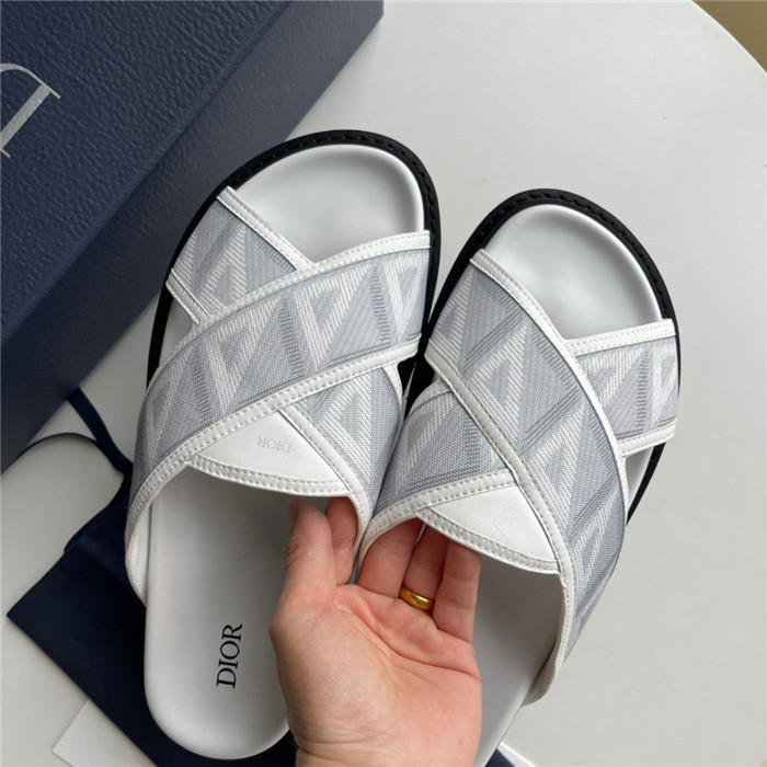 D*or slippers