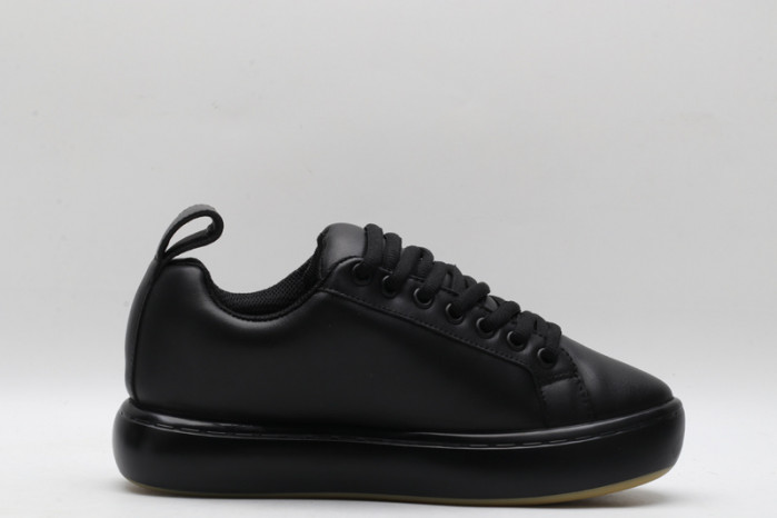 Bo*te*ga ve*ne*ta sneaker
