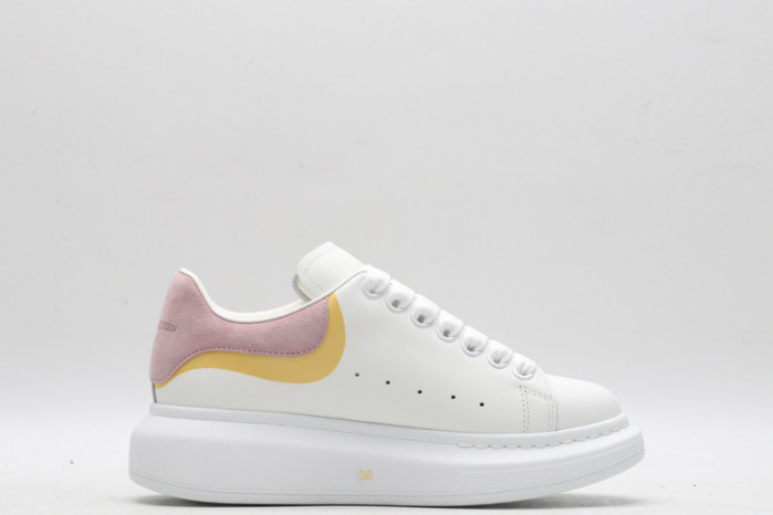 A1exa*der Mcqv*en SNEAKERS MC5563-010