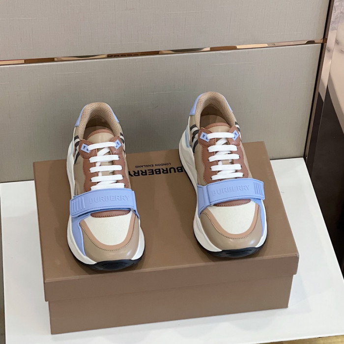 bby sneaker by0054