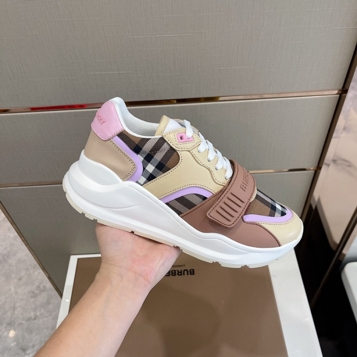 bby sneaker by0055