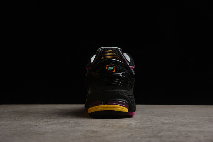 new balance 1906r 