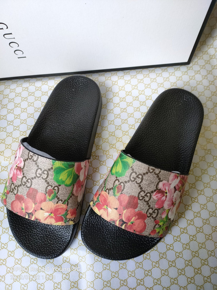 gucc slippers