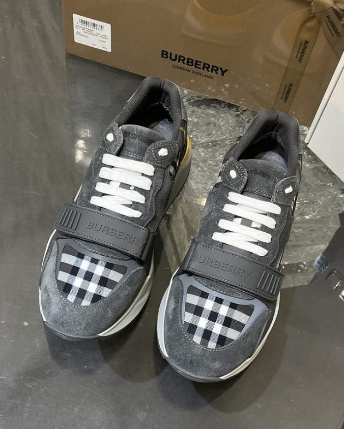 bby sneaker by0074