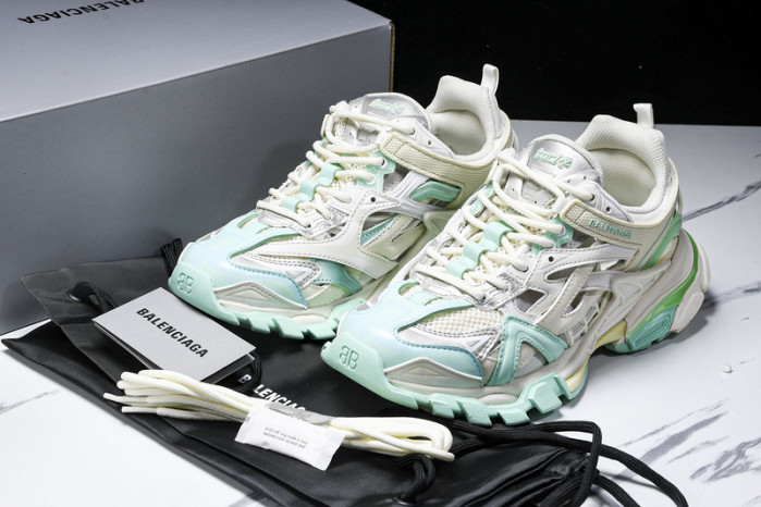 blcg track.2 sneaker 