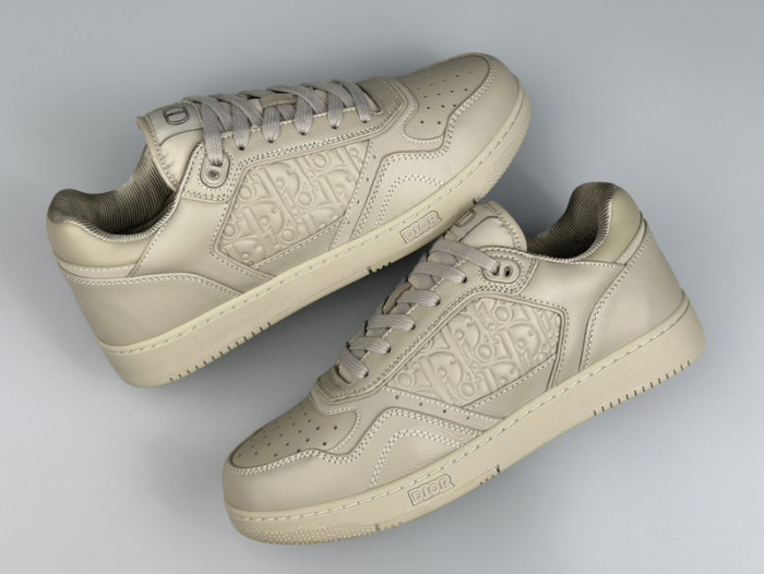 d10r b27 sneakers bnop235-027