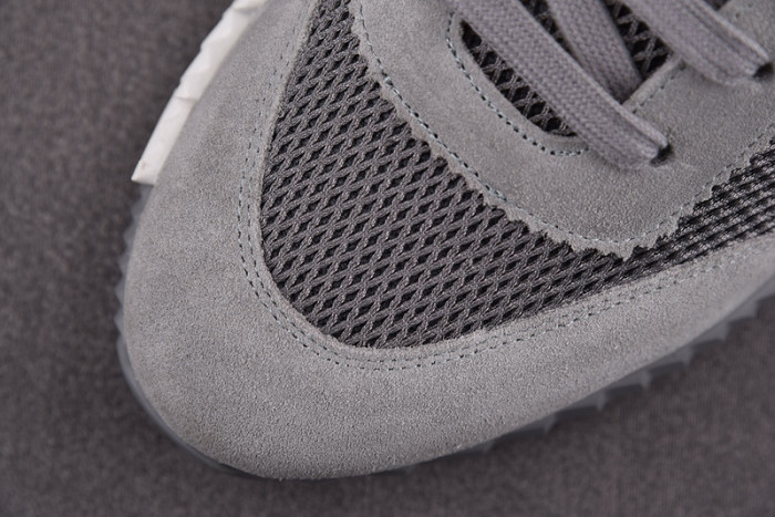HER*MES SNEAKER HM1028-014