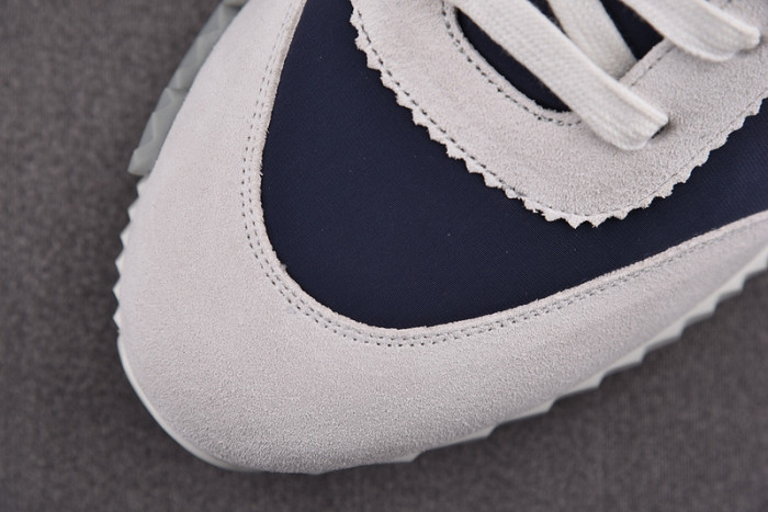 HER*MES SNEAKER HM1028-019