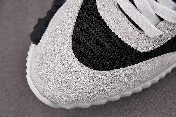 HER*MES SNEAKER HM1028-029