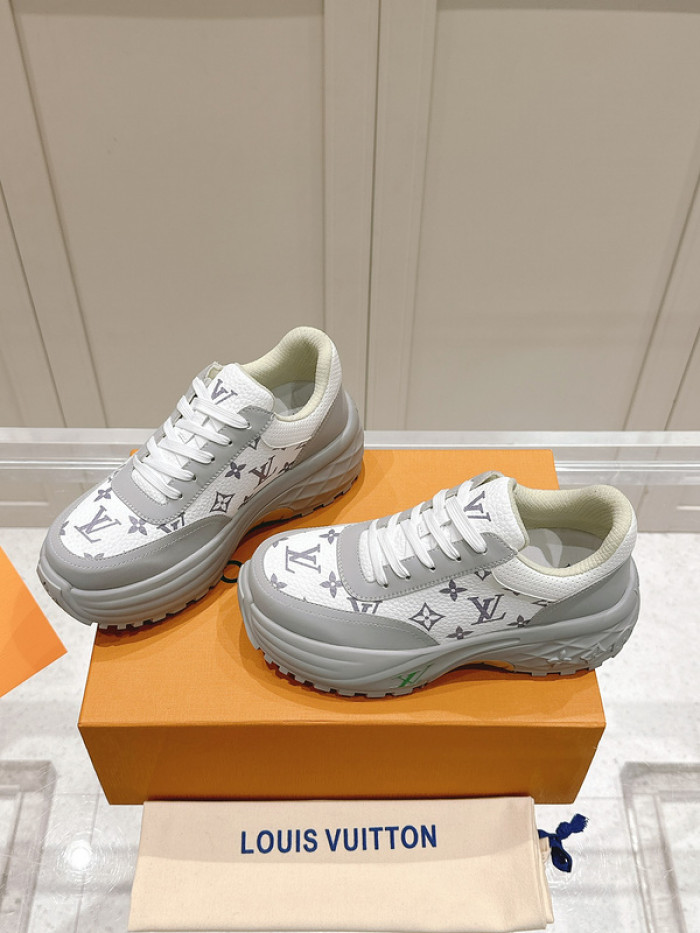1V SNEAKERS 1V0425-097