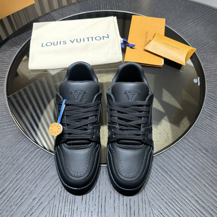 1V SNEAKERS 1V0425-135