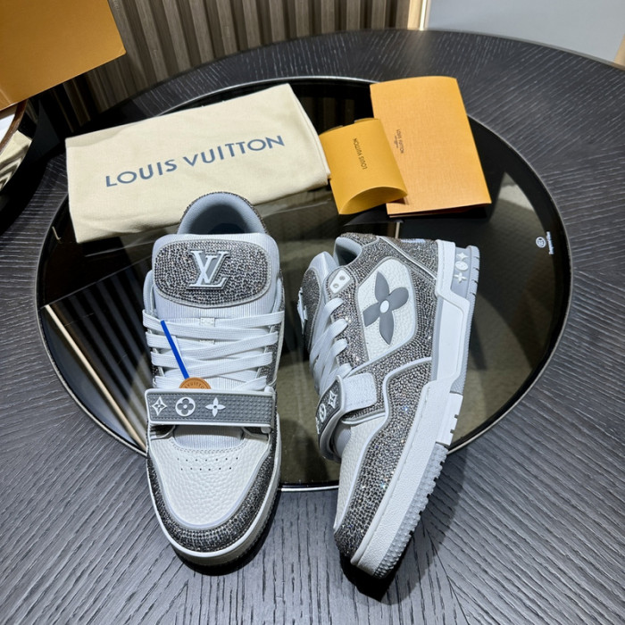 1V SNEAKERS 1V0425-143