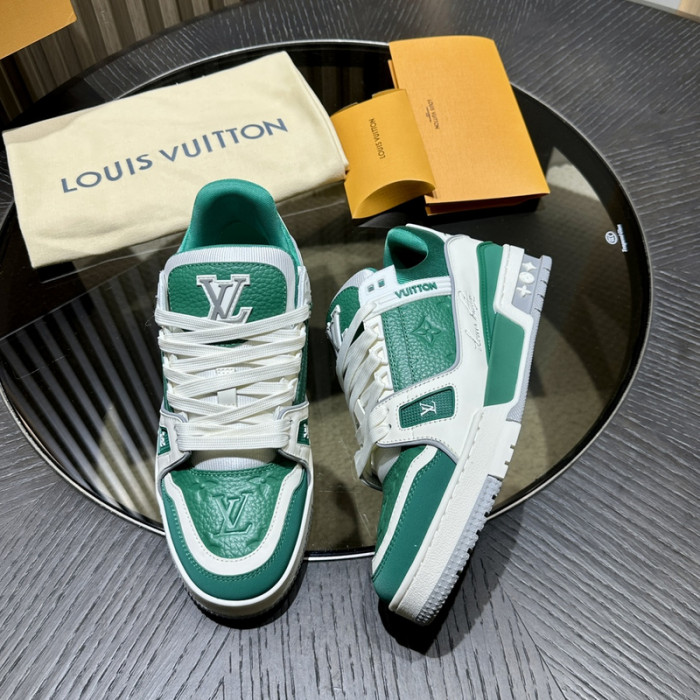 1V SNEAKERS 1V0425-147