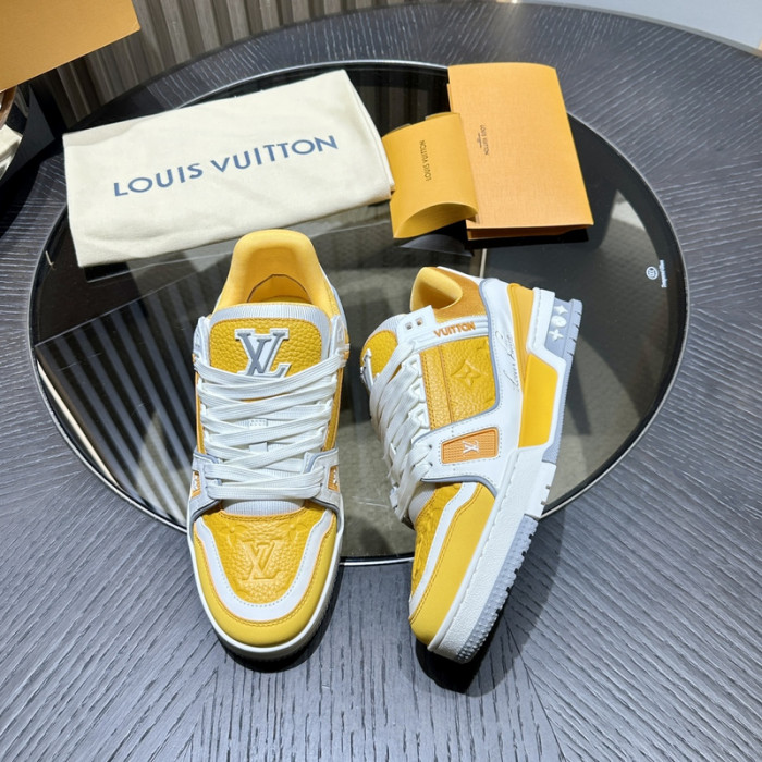1V SNEAKERS 1V0425-148