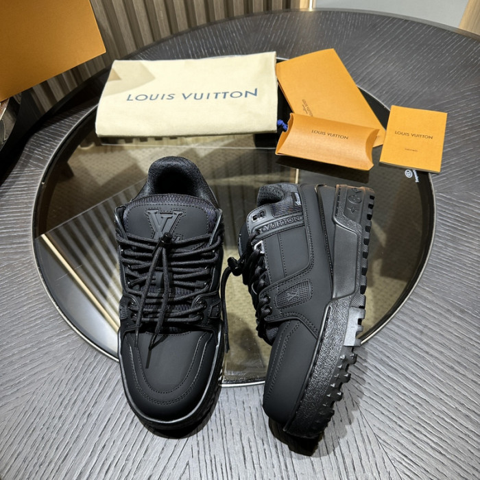 1V SNEAKERS 1V0425-153