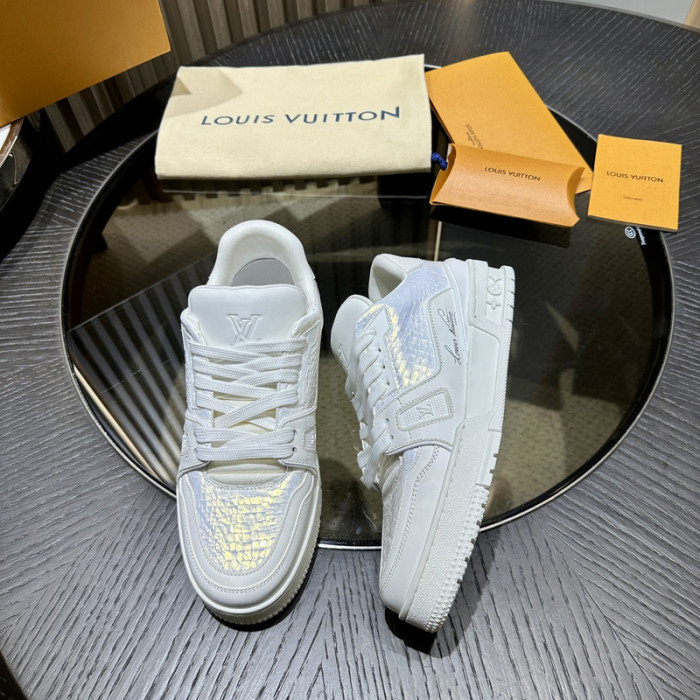 1V SNEAKERS 1V0425-154