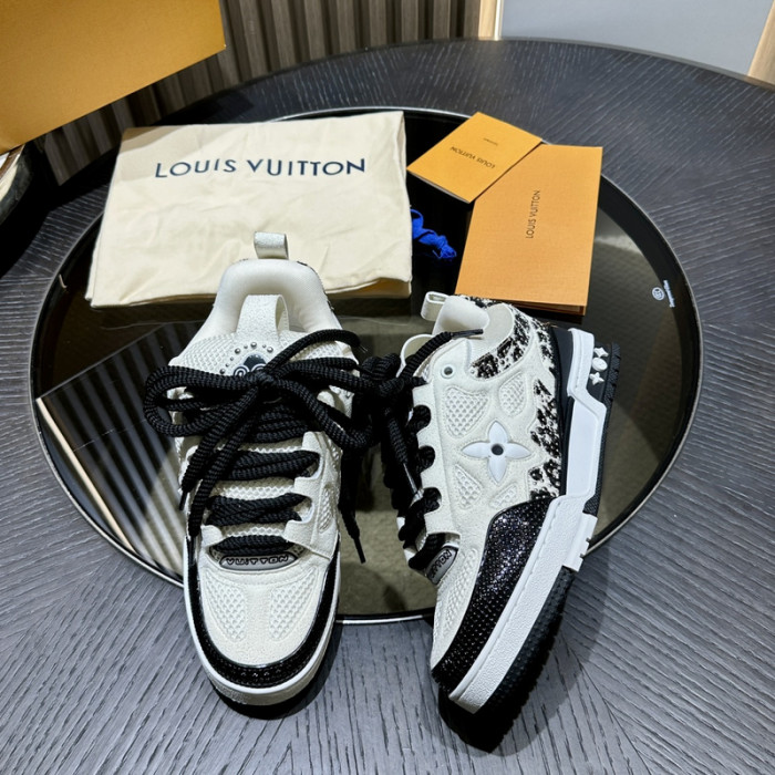 1V SNEAKERS 1V0425-164
