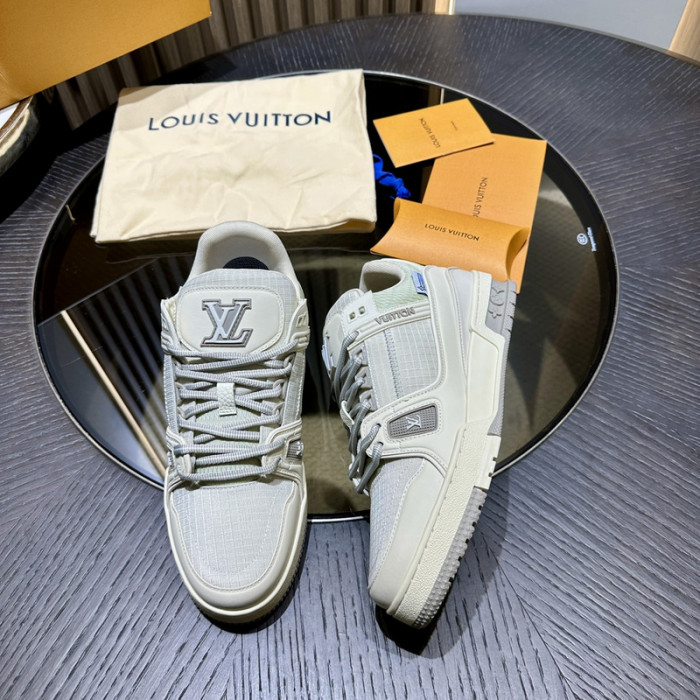 1V SNEAKERS 1V0425-165