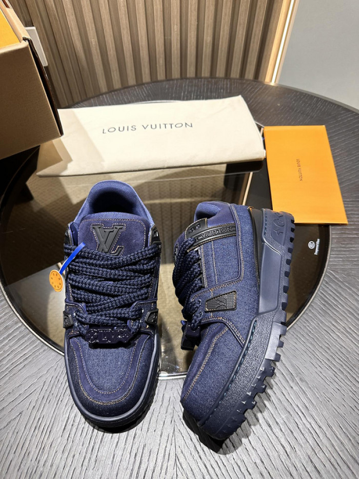 1V SNEAKERS 1V0425-170