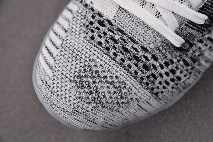 Nike Kobe 9 Elite Low 